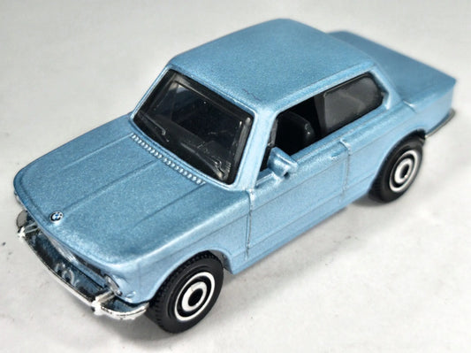 BMW 2002 Majorette 2013 Błękitny 1:64 – zdjęcie 2