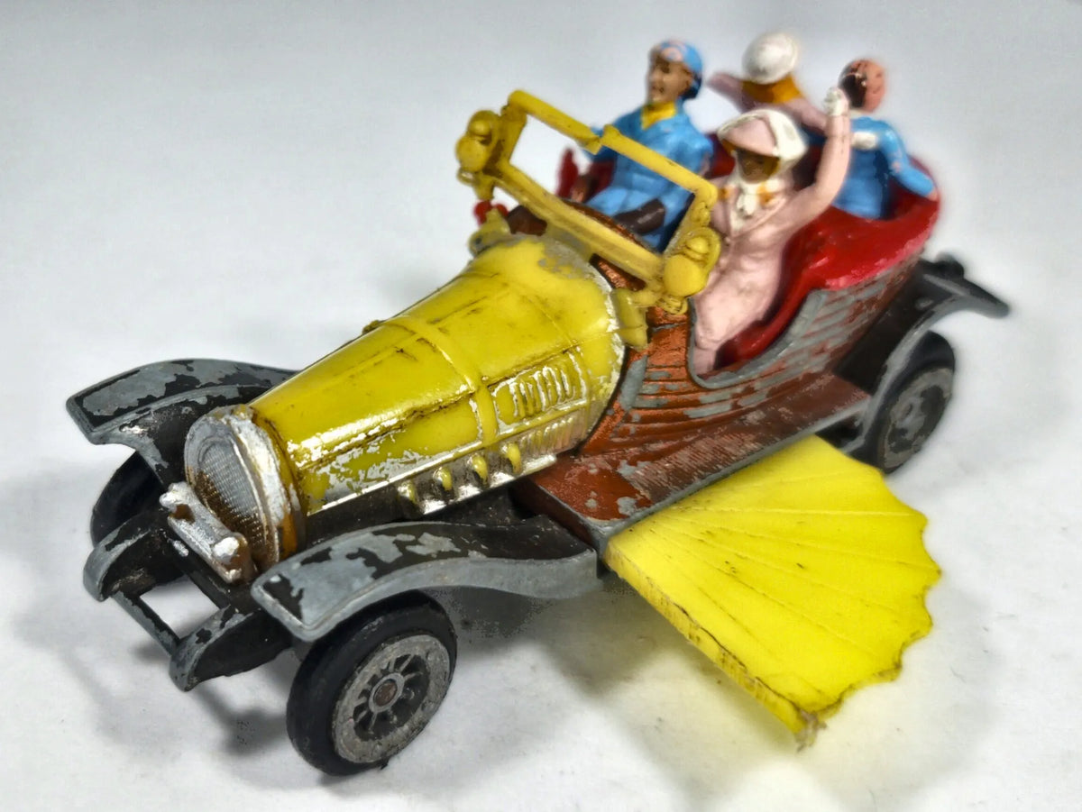 Chitty Chitty Bang Bang Husky Żółty 1:50 Made in Gt Britain – zdjęcie 2