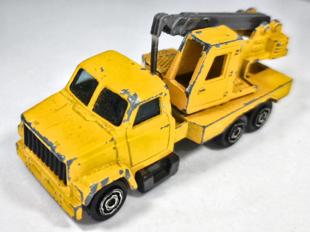 GMC Brigadier Crane Truck Majorette '80 Żółty 1:87 Made in France – zdjęcie 2