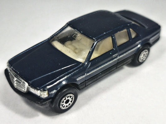 MERCEDES-BENZ 190E (W201) 2.3, McToy 1986–90, Die cast, Granatowy, 1:64 – zdjęcie 2