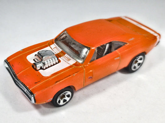 Dodge Charger 1969 Hot Wheels 2010 1:64 Luzak Pomarańczowy Muscle Car – zdjęcie 2
