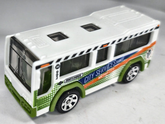 City Bus Matchbox 2004 Matchbox Series 1:64 Biały Miejski – zdjęcie 2