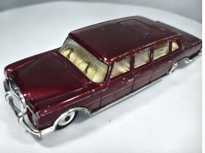 Mercedes-Benz 600 Pullman Corgi '7- Bordowy 1:43 Made in Gt Britain – zdjęcie 2