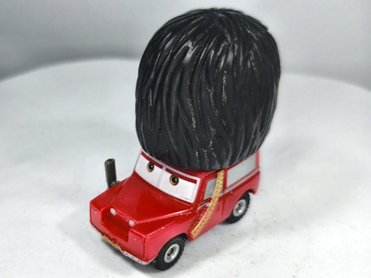 Sierżanta Highgeara Disney/Pixar Cars 1:64 Luzak Czerwony Bajkowy Auta 2 – zdjęcie 2