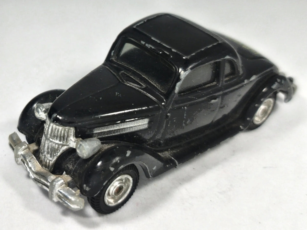 Ford Coupe 1937 Ertl 1:56 Luzak Czarny – zdjęcie 2