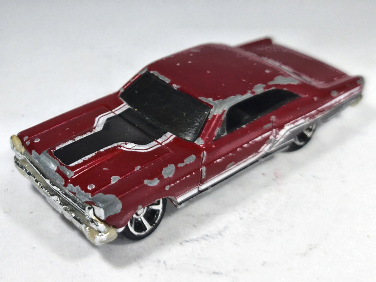 1966 Ford Fairlane GT Hot Wheels 1:64 Luzak Bordowy Muscle Car – zdjęcie 2