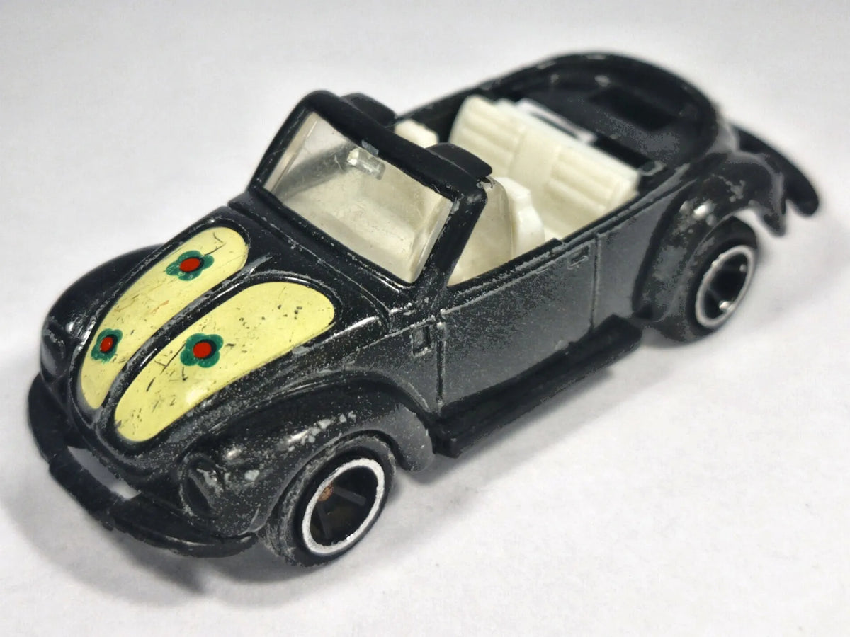 "VOLKSWAGON" VW BEETLE CABRIO (GARBUS), Zee Toys 1975, Die cast Czarny 1:58 – zdjęcie 2