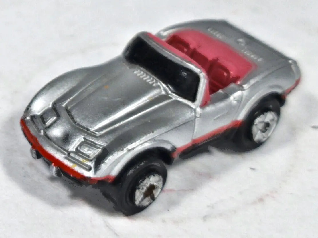 Chevrolet Corvette C3 Micro Machines Galoob Srebrny 1:87 – zdjęcie 2