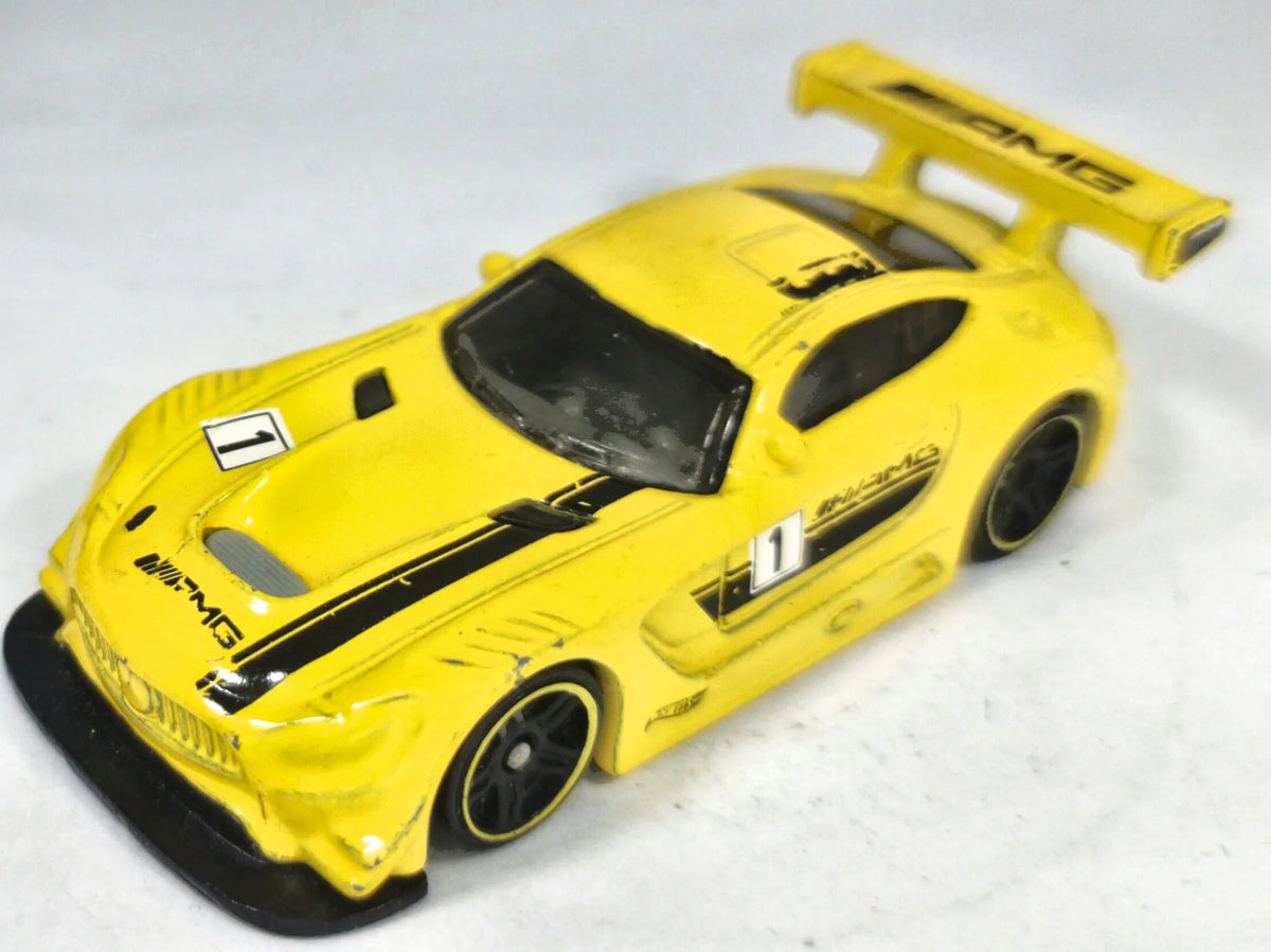 Mercedes-AMG GT3 Hot Wheels 2018 HW RACE DAY 1:64 Samochód wyścigowy Luzak – zdjęcie 2