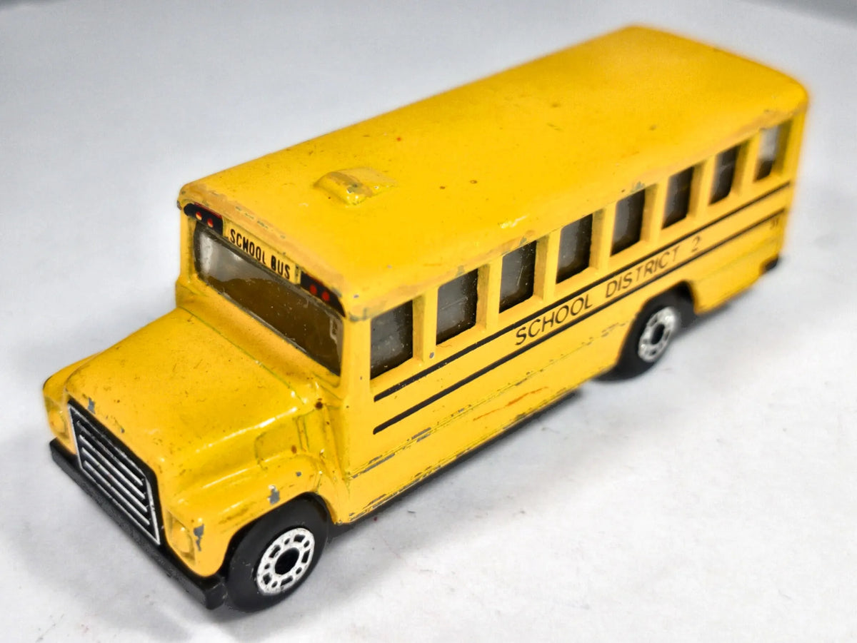 SCHOOL BUS / SCHOOL DISTRICT 2 Matchbox 1985 Żółty 1:120 – zdjęcie 2