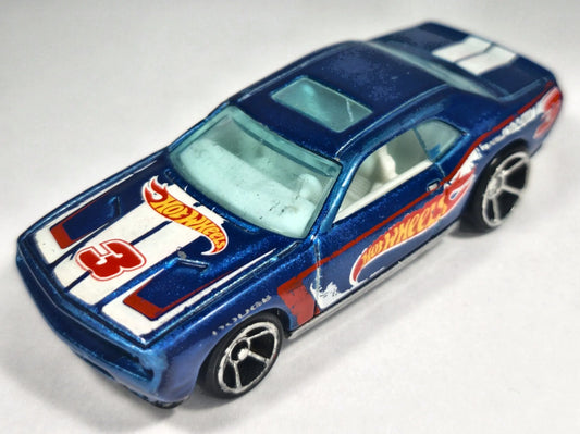 '08 DODGE CHALLENGER, Hot Wheels 2010, Die cast, Niebieski, 1:64, Resoraki – zdjęcie 2