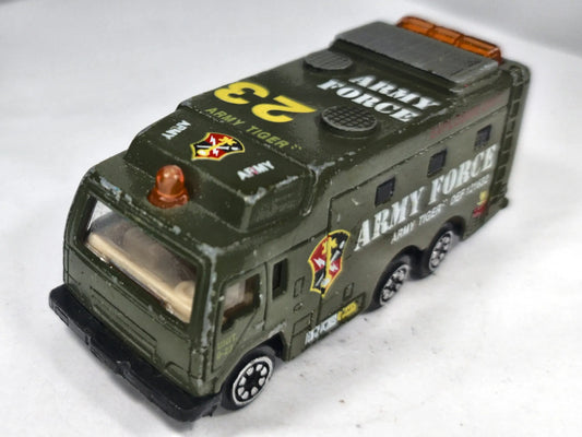 Wóz Dowodzenia Army Tiger Yatming 1:64 Wóz opancerzony ARMY FORCE Wojsko – zdjęcie 2
