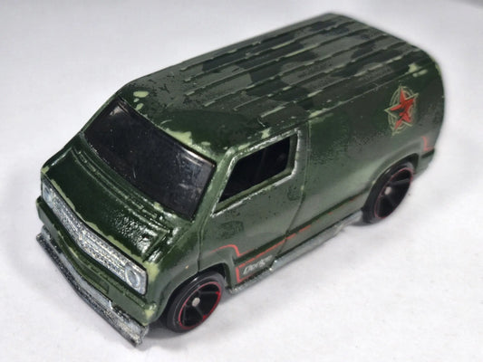 Custom '77 Dodge Van Hot Wheels 2007 1:64 Van Luzak Zielony – zdjęcie 2
