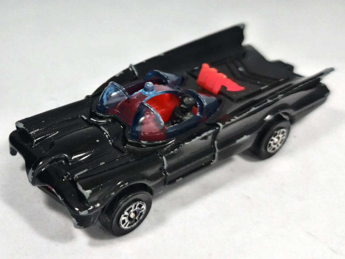 BATMOBILE Corgi Juniors Komiksy Corgi 1976 Czarny 1:64 Made in Gt Britain – zdjęcie 2