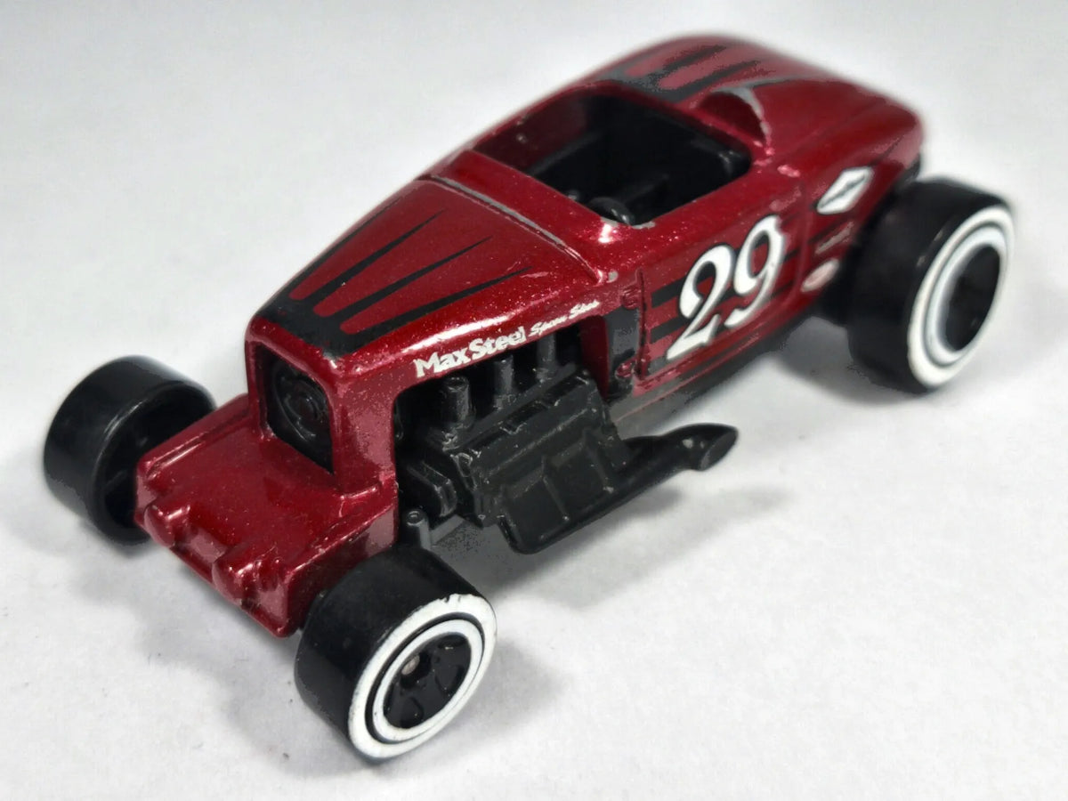 MAX STEEL #29 Hot Wheels 2021 Bordowy 1:64 – zdjęcie 2