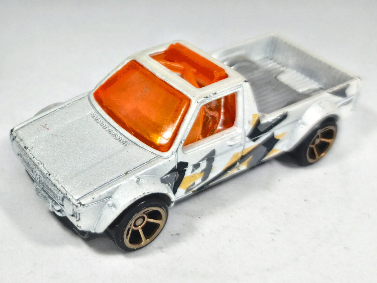 Volkswagen Caddy Hot Wheels 2001 2000 First Editions 1:64 Pickup Luzak – zdjęcie 2