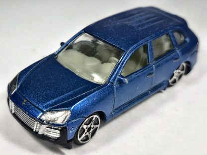 2005 Porsche Cayenne Motor Max Niebieski 1:64 – zdjęcie 2