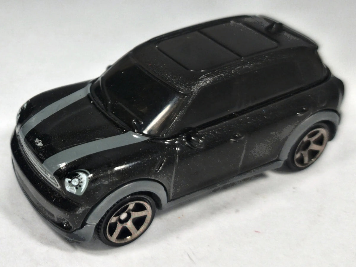 2011 Mini Cooper Countryman Matchbox 2018 Czarny 1:58 – zdjęcie 2