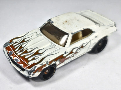 '69 Camaro Hot Wheels 2007 1:64 Luzak Biały – zdjęcie 2