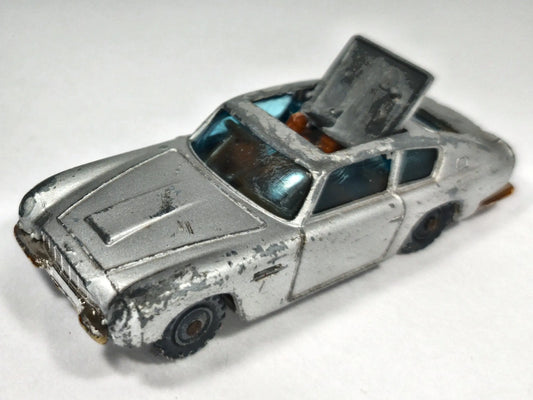 JAMES BONDS ASTON MARTIN Husky '50 Srebrny 1:64 Made in Gt Britain – zdjęcie 2