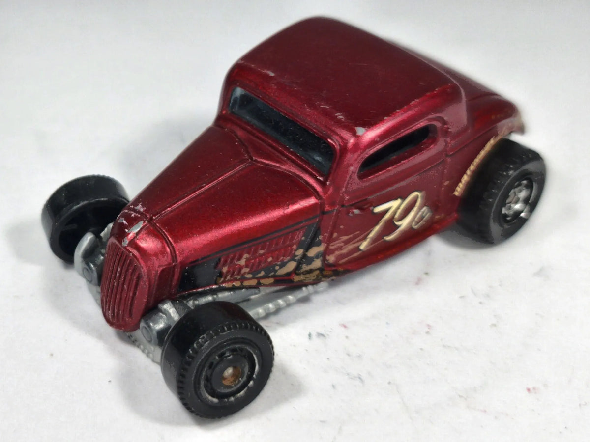 1933 Ford Coupe Matchbox 2017 1:64 Hot Rod 70 Luzak Czerwony – zdjęcie 2