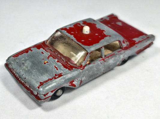 FORD FAIRLANE FIRE CHIEF'S CAR Matchbox '50 Czerwony 1:64 Made in England – zdjęcie 2