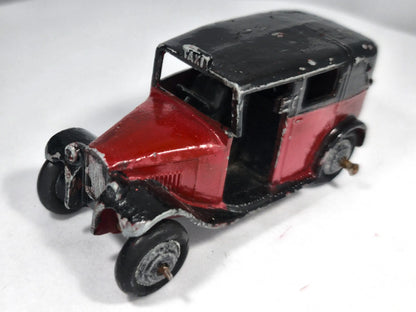 GRAHAM SEDAN TAXI Tootsie Toy 1936 Czerwony 1:55 Made in United States – zdjęcie 2