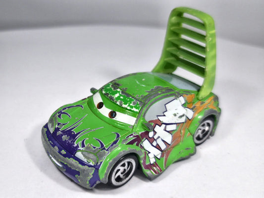 Carlo Jojo Wingo Disney/Pixar 2006 Cars 1:64 Luzak Zielony Auta Cars – zdjęcie 2