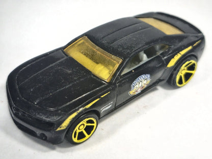 CHEVY CAMARO CONCEPT Indianapolis 500, Hot Wheels 2011 Die cast N4446, 1:64 – zdjęcie 2