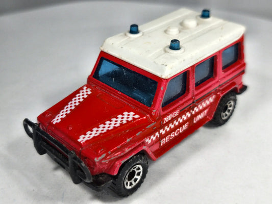 MERCEDES-BENZ 280 GE Straż pożarna Matchbox 1984 Czerwony 1:50 – zdjęcie 2