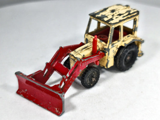 FERGUSON TRACTOR Corgi Juniors Corgi '70 Kremowy 1:64 Made in Gt Britain – zdjęcie 2