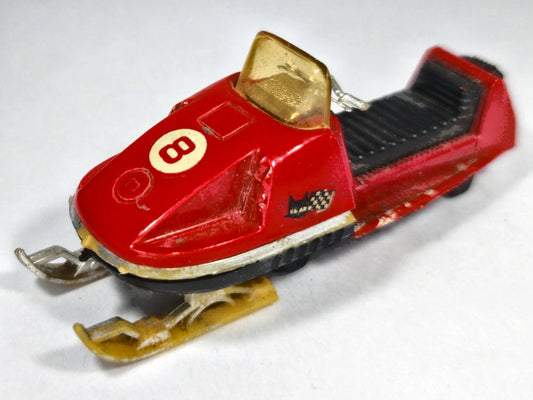 ARCTIC CAT SNOWMOBILE Majorette 1973 Czerwony 1:29 Made in France – zdjęcie 2