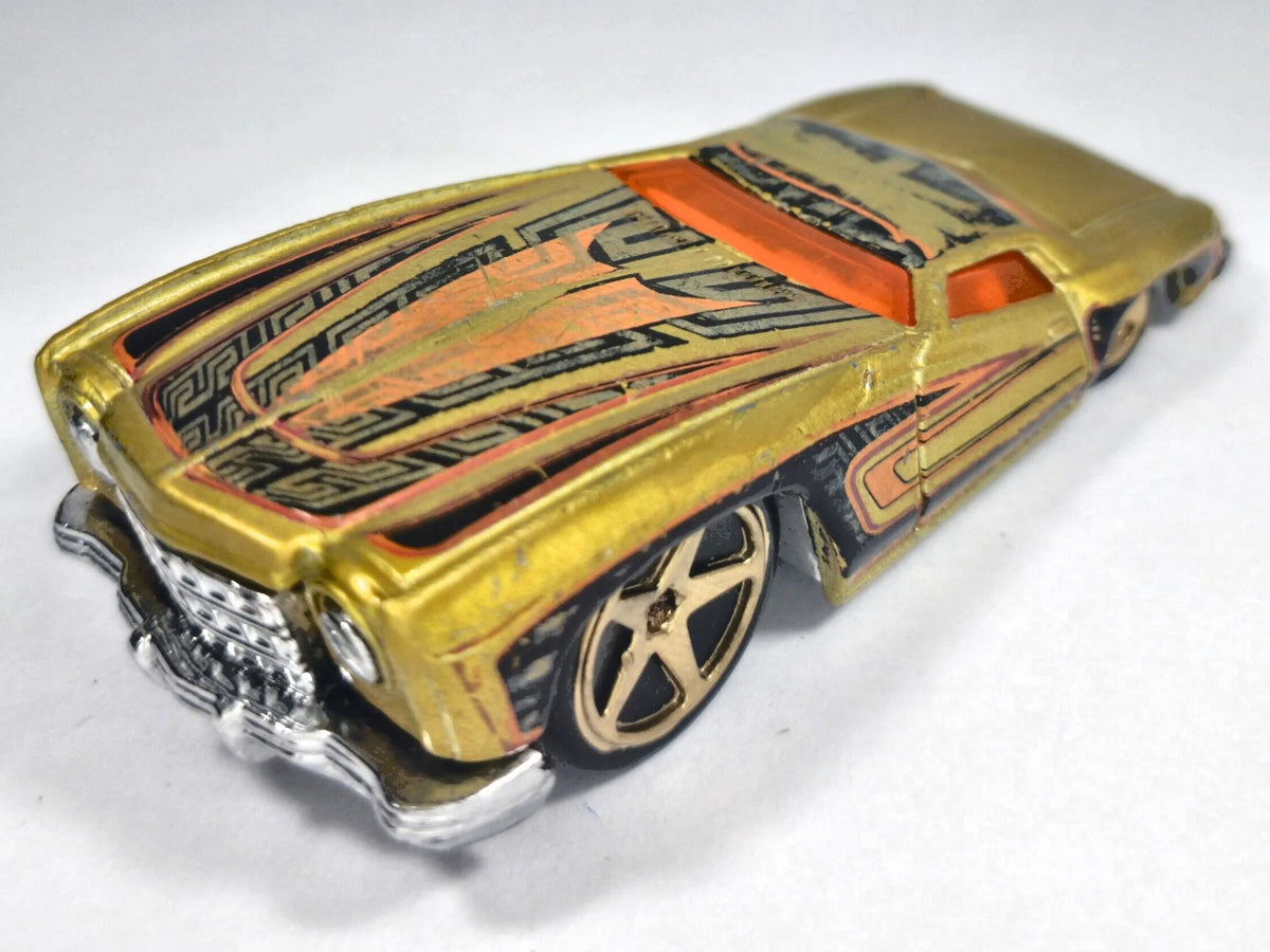 '74 CHEVY MONTE CARLO, Seria Hardnoze, Hot Wheels 2003, Die cast Złoty 1:64 – zdjęcie 2