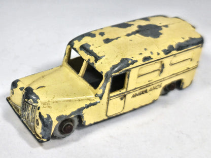 Daimler Ambulance Matchbox '50 Żółty 1:72 Made in England – zdjęcie 2