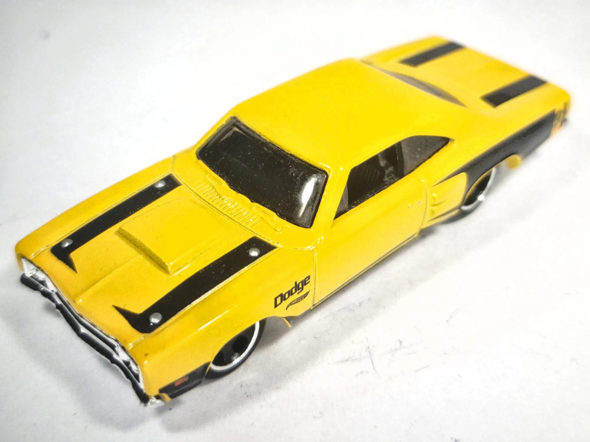 DODGE CHARGER, Hot Wheels , Die cast CHU 1, Żółty, 1:64, Resoraki – zdjęcie 2