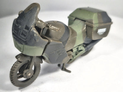 MOTOCYKL WOJSKOWY BMW R 1200 RT, Hasbro, N5885, Zielony, 1:18, Resoraki – zdjęcie 2