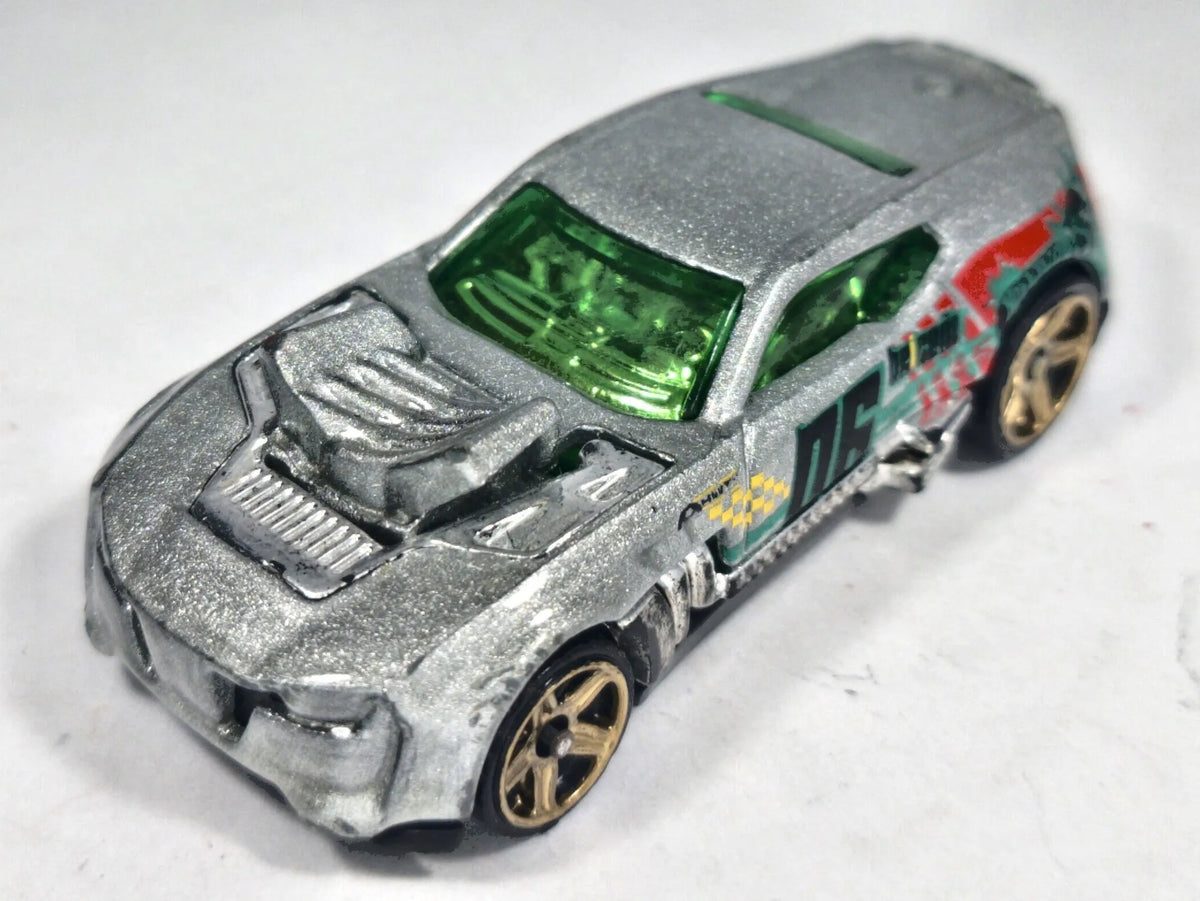F30 TWIN-DUCTION #06, Hot Wheels 2010, Die cast F30, Srebrny 1:64, Resoraki – zdjęcie 2