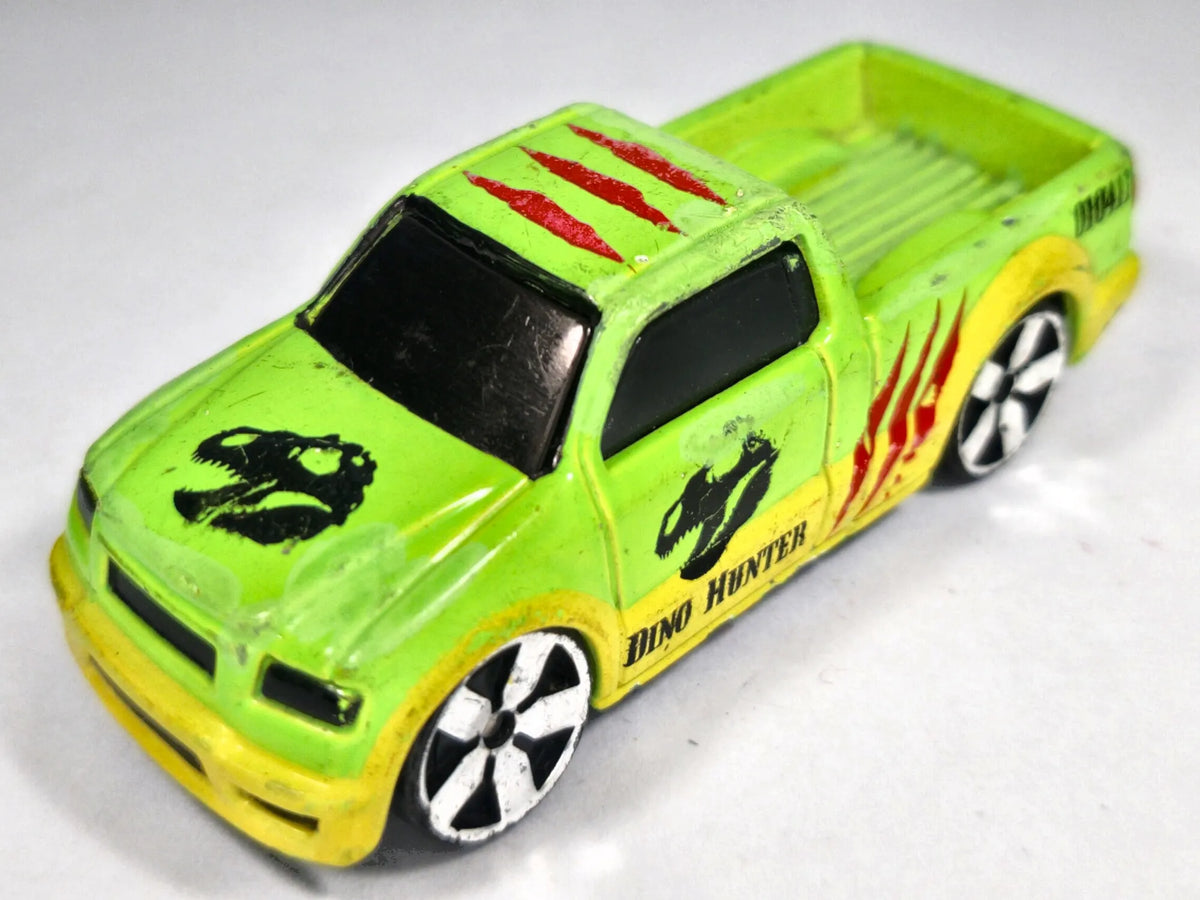 5C5G DINO HUNTER PICKUP Maisto PC5G Zielony 1:64 – zdjęcie 2