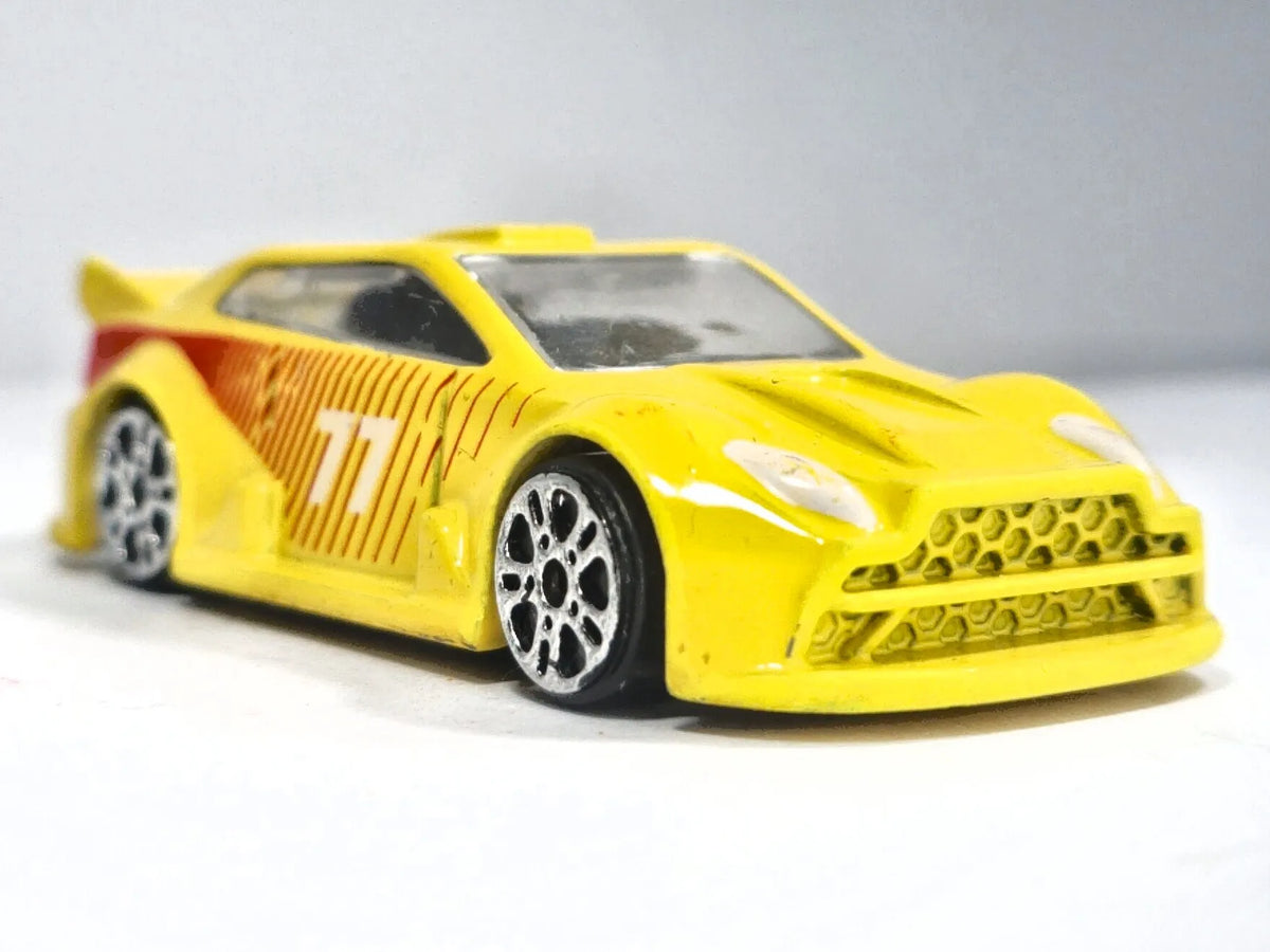 FUTURYSTYCZNY SAMOCHÓD WYŚCIGOWY Delta-Sport Made in Germany Żółty 77, 1:64 – zdjęcie 9
