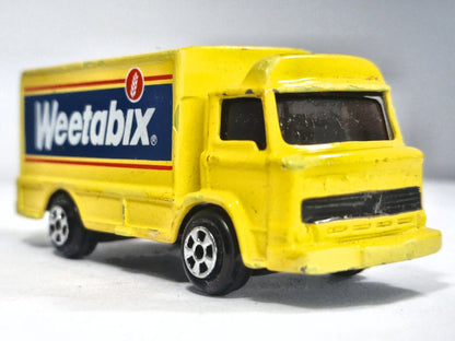 LEYLAND TERRIER TRUCK, Weetabix, Corgi, Die cast, Żółty, 1:64, Resoraki – zdjęcie 9