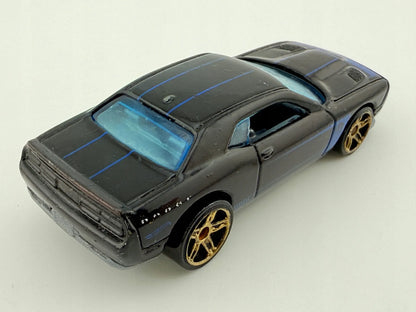 Dodge Challenger Srt8 Hot Wheels Czarny 1:64 – zdjęcie 9