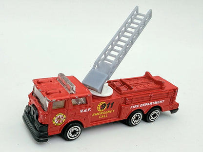 FIRE TRUCK, 911 Straż pożarna, Vintage Die cast 07/10, Czerwony, 1:64 – zdjęcie 7