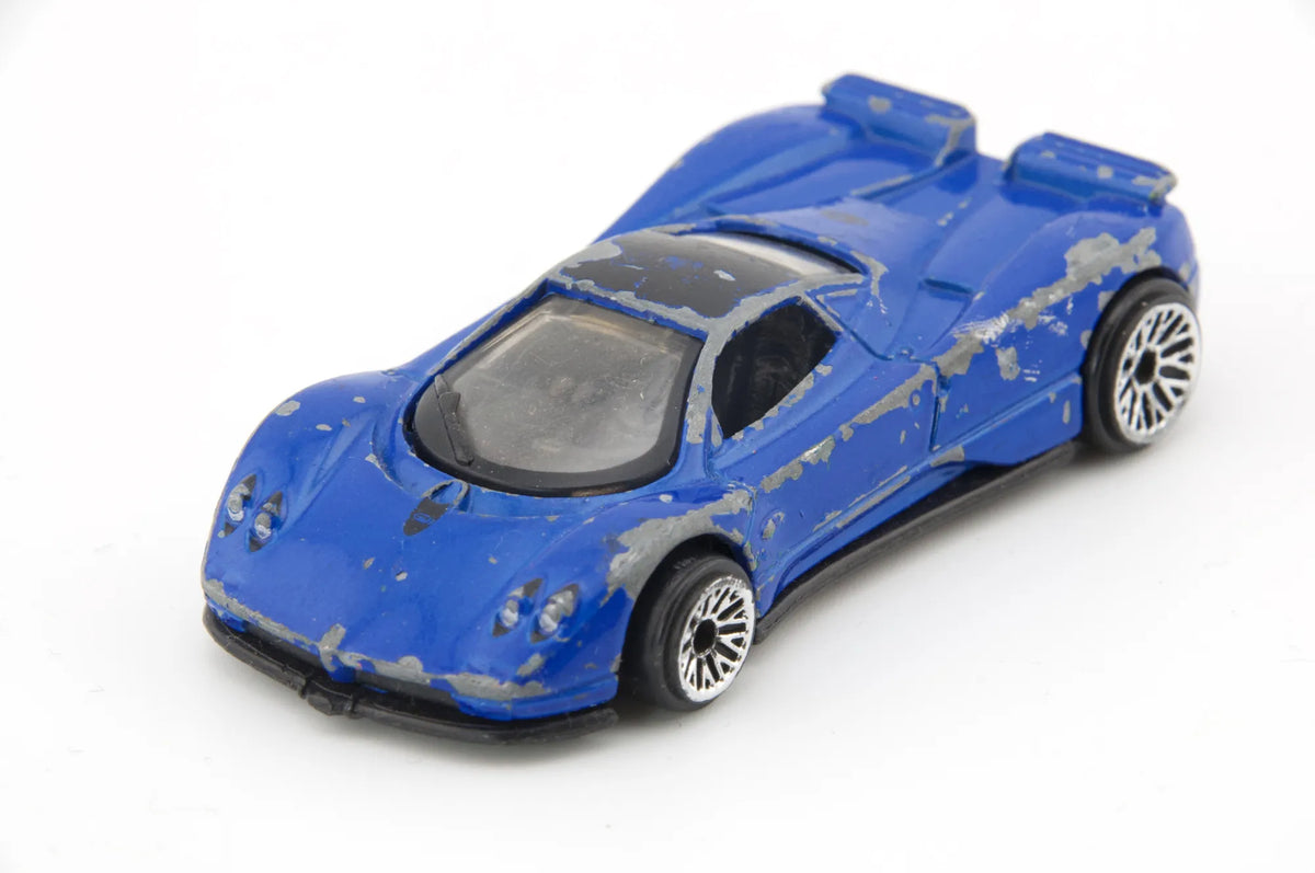 Pagani Zonda Motor Max Niebieski 1:64 – zdjęcie 8