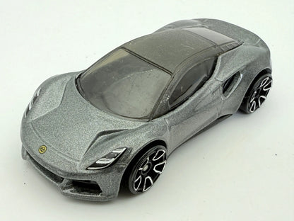 Lotus Emira Hot Wheels Szary 1:64 – zdjęcie 9