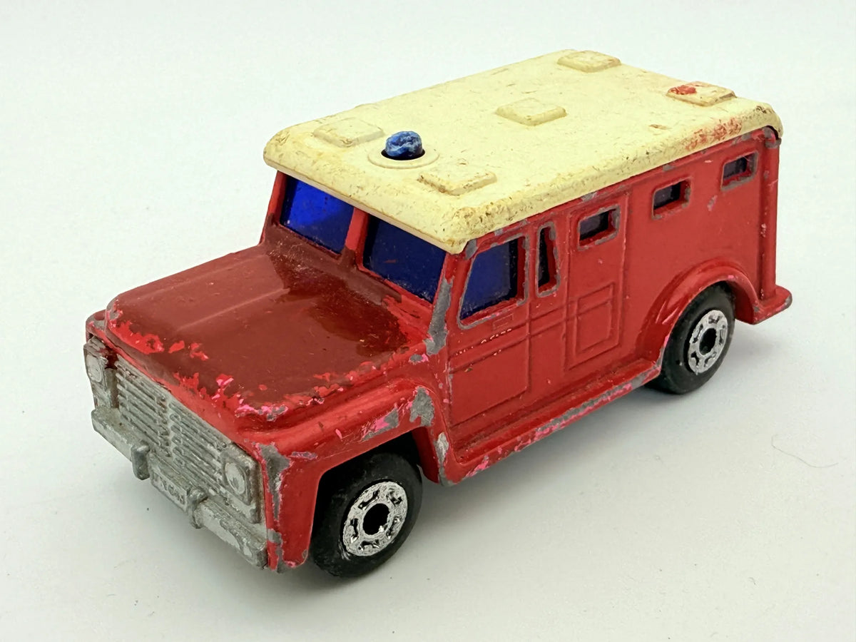 Armored Truck Matchbox Czerwony 1:64 Made in Anglia – zdjęcie 10