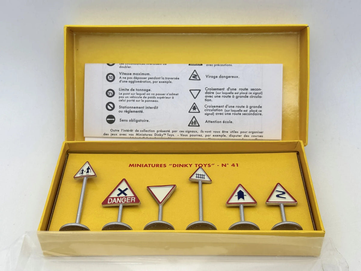 Znaki Drogowe MINIATURES DINKY TOYS 41 Dinky Toys 2012 Żółty 1:43 – zdjęcie 7