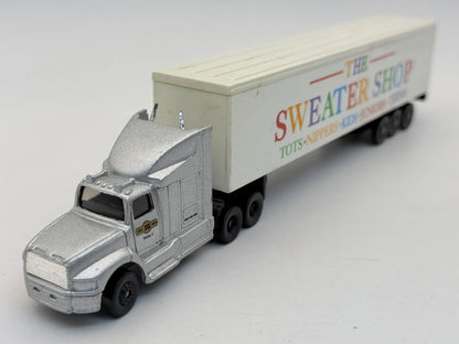 Ciężarówka MACK CH 600 Convoy Lledo 1970 1:100 Made in England Sweater Shop – zdjęcie 8