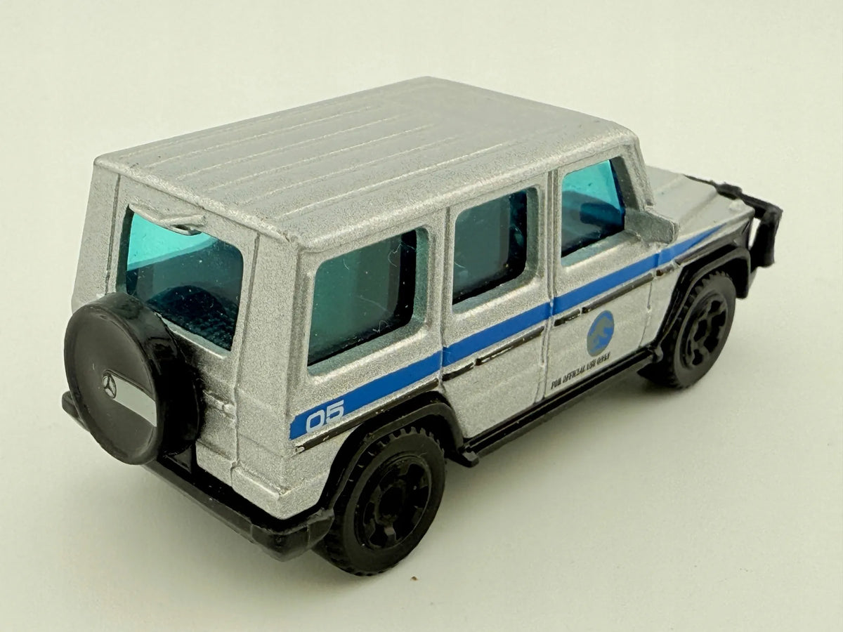 Mercedes-Benz G-Class Matchbox 2017 Srebrny 1:64 – zdjęcie 9