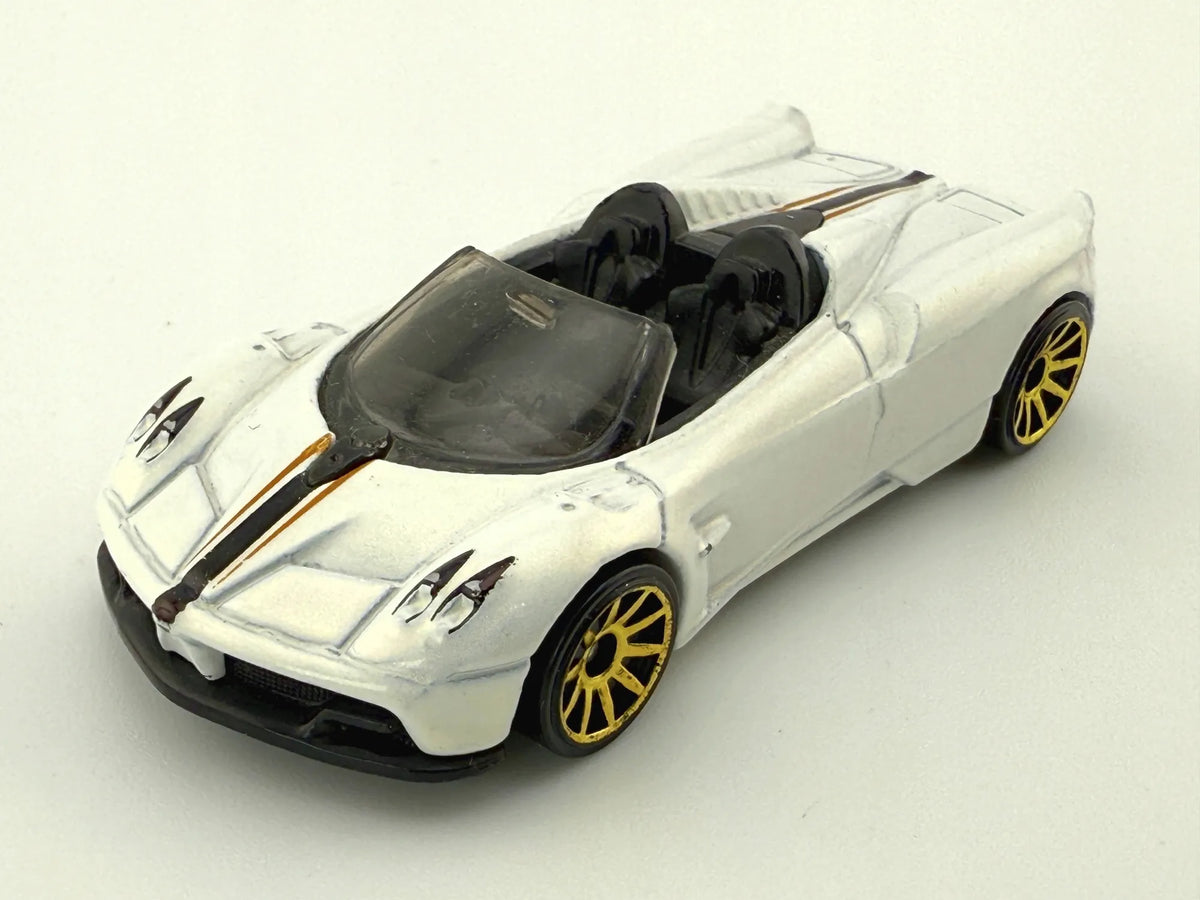 PAGANI HUAYRA ROADSTER, Hot Wheels 2017, Resoraki Die cast DTW86 Biały 1:64 – zdjęcie 7
