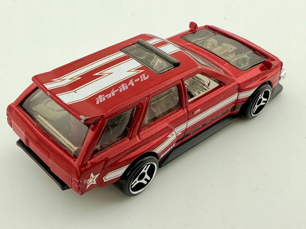 Nissan Maxima Drift Car Hot Wheels 2021 Czerwony 1:64 – zdjęcie 8